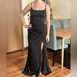 Azazie Donielle Black Formal Dress – Never Worn (Size A8 / US 8)